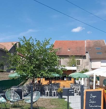 Duplex Dans La Vallee Besançon Eksteriør billede
